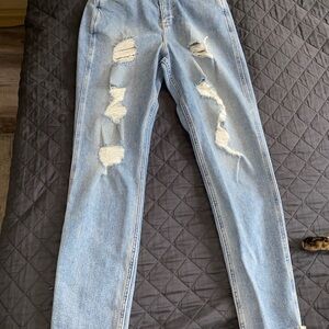 Woman's Holister Jeans (27/29)